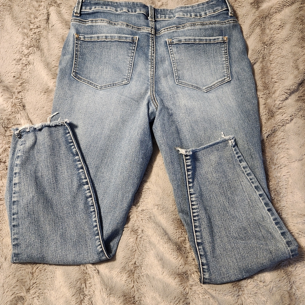 Blue and Light Blue Women's Jeans Size 12 By MAURICES - Picture 4 of 7